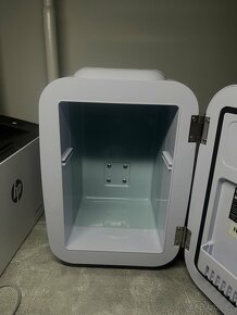 prodam zcela novou mini lednici. - 3