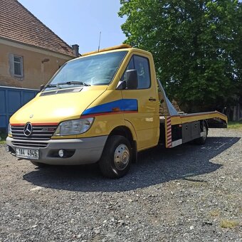 Mercedes Sprinter odtahovka 4.6t - 3