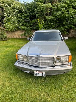 Mercedes-Benz 560 SEL - 3