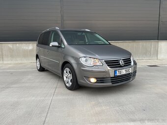 Volkswagen Touran 2.0 TDI 5MÍST DVĚ SADY KOL TAŽNÉ - 3