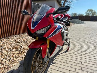 Honda CBR 1000 RR - 3
