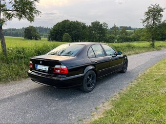 BMW E39 530i 170kw - 3
