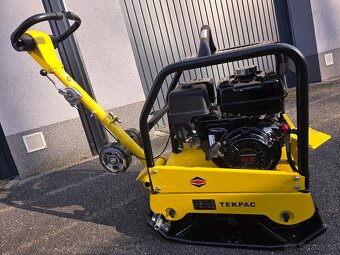Vibrační deska TEKPAC TP5030-4 HONDA - 3
