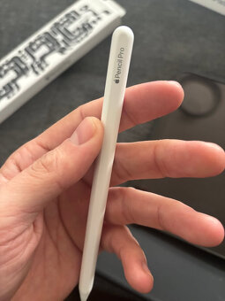 Dotykový tablet Apple iPad Air 11" M3 Wi-Fi 128GB - vesmírn - 3