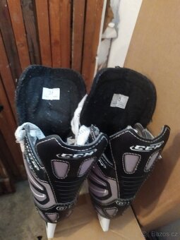 Brusle CCM velikost 35 - 3