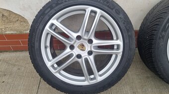 Porsche Panamera R19 - 3