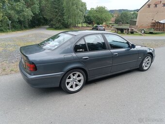 BMW E39 528i Automat - 3