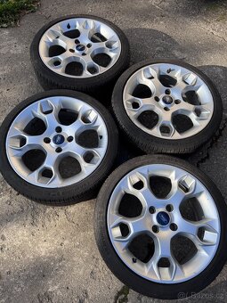 Alu Ford r17 - 3
