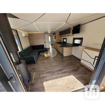 TOP Nový Hausbot 15x4,2m celoročne obývateľný - 3