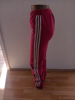 Tepláky Adidas - 3