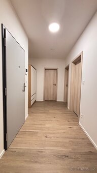 Pronájem bytu 2kk 57m2, 5NP Olomouc Slavonín - 3