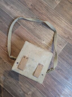 Stará vojenská lékárnička - 3