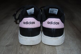 TENISKY, ZN.ADIDAS, VEL.30 - 3