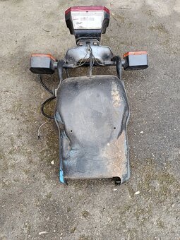 Simson Skútr - zadní část - 3