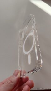 iPhone 16 Pro - kryt s magsafe - 3