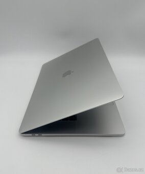 MacBook Pro 16" 2019 CTO Silver + ZÁRUKA - 3