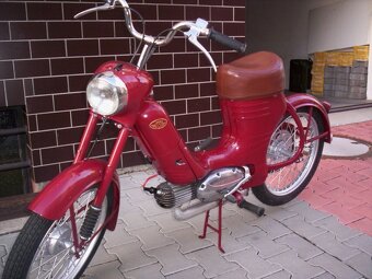 Jawa 50/550 pařez - 3