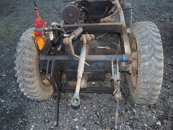 Malotraktor podvozek hydraulika čelní radlice možnost dovozu - 3