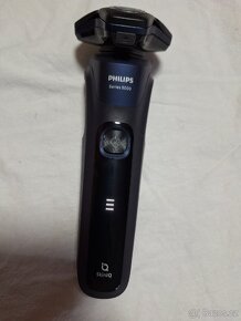 Holící strojek Philips 5000 Series - 3