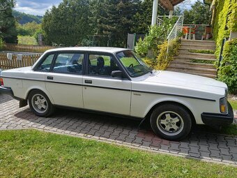 Volvo 244 Turbo - 3