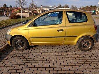 Toyota Yaris 1.0 - 3