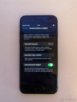iPhone 8 - 3