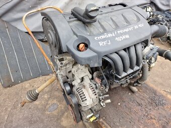 Motor Citroën , Peugeot 20 16V 103kW - 3