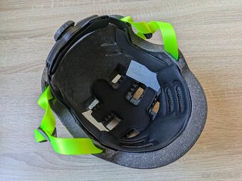 Dětské helmy - 3