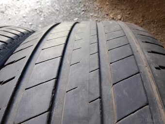 235/60/18 103v Michelin - letní pneu 2ks - 3