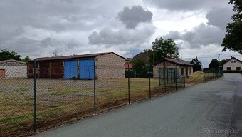 Pozemek k výstavbě bydleni i podnikání - 3