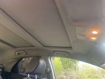 Honda Civic 8g ufo - 3