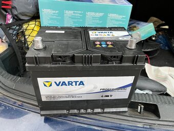 Trakční baterie Varta Professional Starter 75Ah - 3