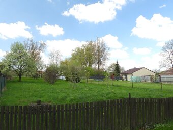 Prodej stavebního pozemku 971 m2 v Arnolci - 3