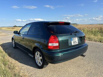 Rezervace do 27.7. Honda Civic 6g - 1.4i - 3