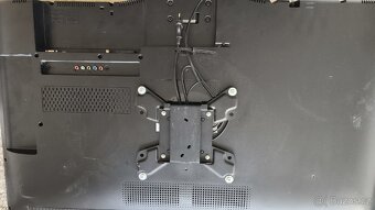 LCD TV Philips 40PFL5605H/12 - 3