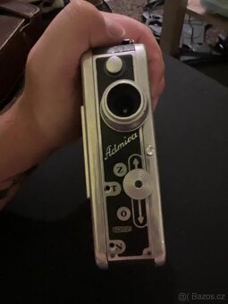 Retro stará kamera a fotoaparát - 3