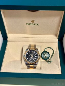 Rolex Sky-Dweller Black 42mm - 3