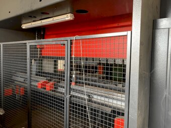 Ohraňovací lis AMADA HFP NT 220-4L, použitý, z roku 2011. - 3