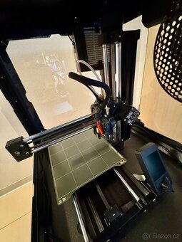 3D tiskárna PRUSA Mini+ Enclosure, filtrační systém, 2 pláty - 3