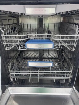 Bosch vestavná myčka 3 koše, příborová zásuvka - 3
