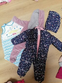 Balík dívčího oblečení vel. 74 - 3