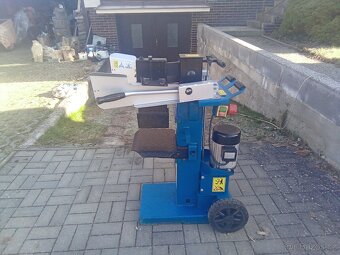 Štípačka dřeva - 3