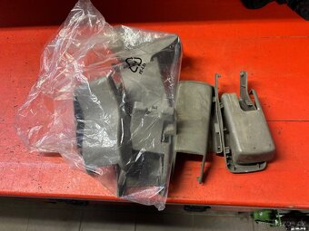 Sedačky Nissan Patrol GR Y61 - 3