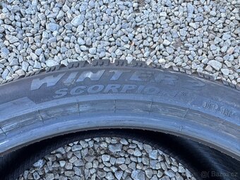 Pirelli Winter Scorpion 2 295/35 R23 - 3