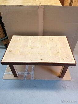 Konferenční stolek - 3