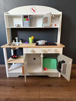 Dřevěná kuchyňka - 3