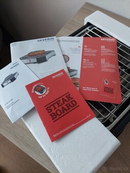 Elektrický stolní gril Severin PG - 3