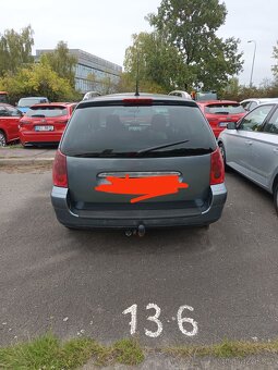 Na náhradní díly - 3