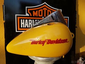 nádrž Harley-Davidson - 3