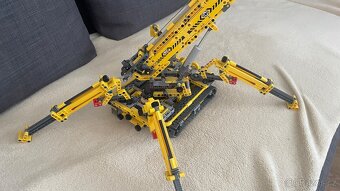 LEGO Technic 42097 - pásový jeřáb - 3